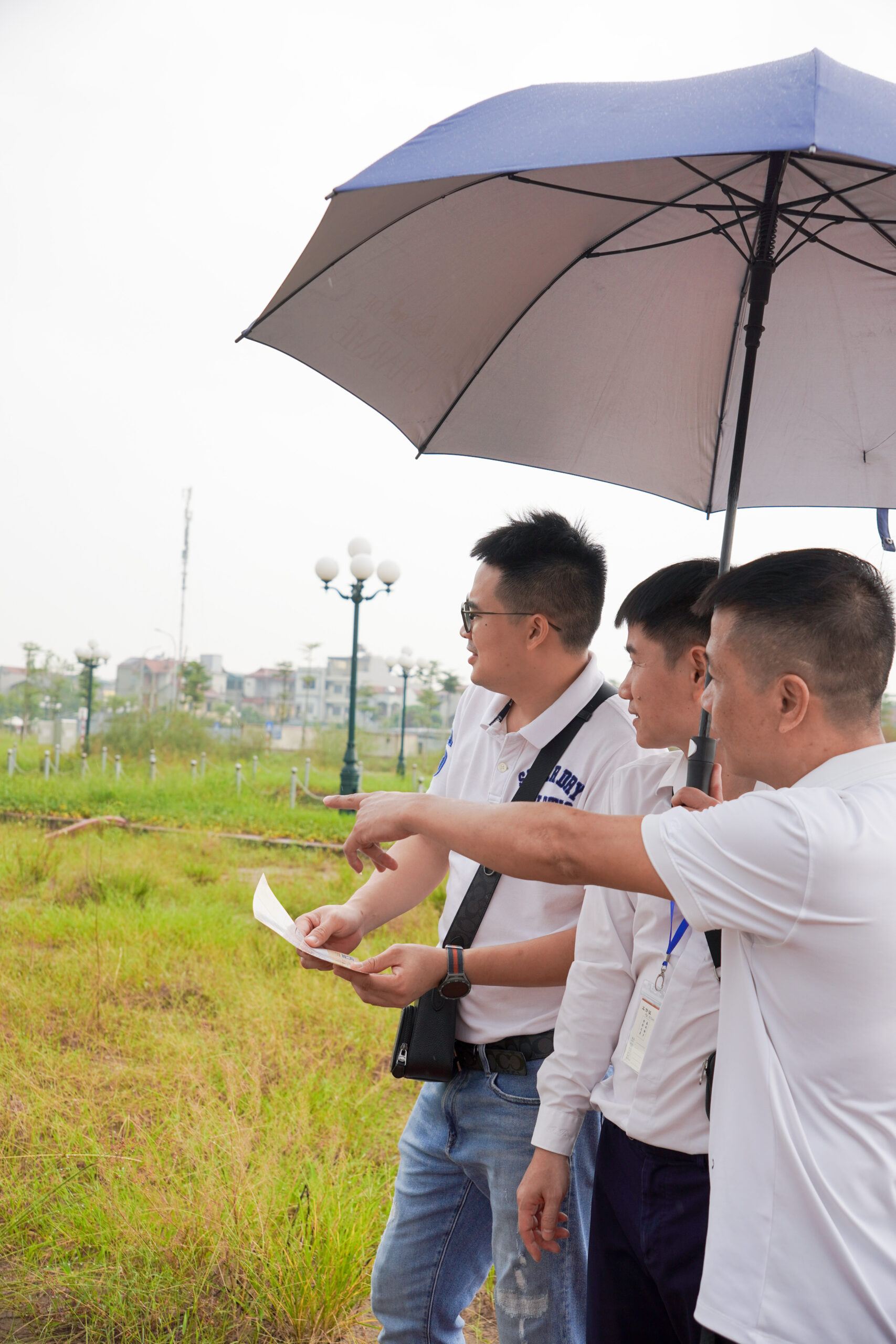 Đội ngũ Cland hướng dẫn tuyến tham quan và điểm nhấn tiện ích